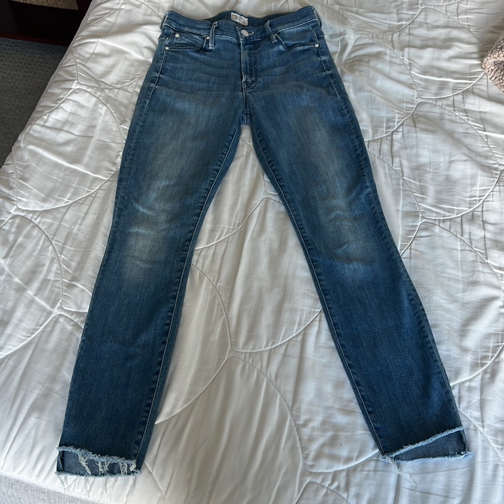 Mother Jeans. Stunner Zip Ankle Step Fray. 25